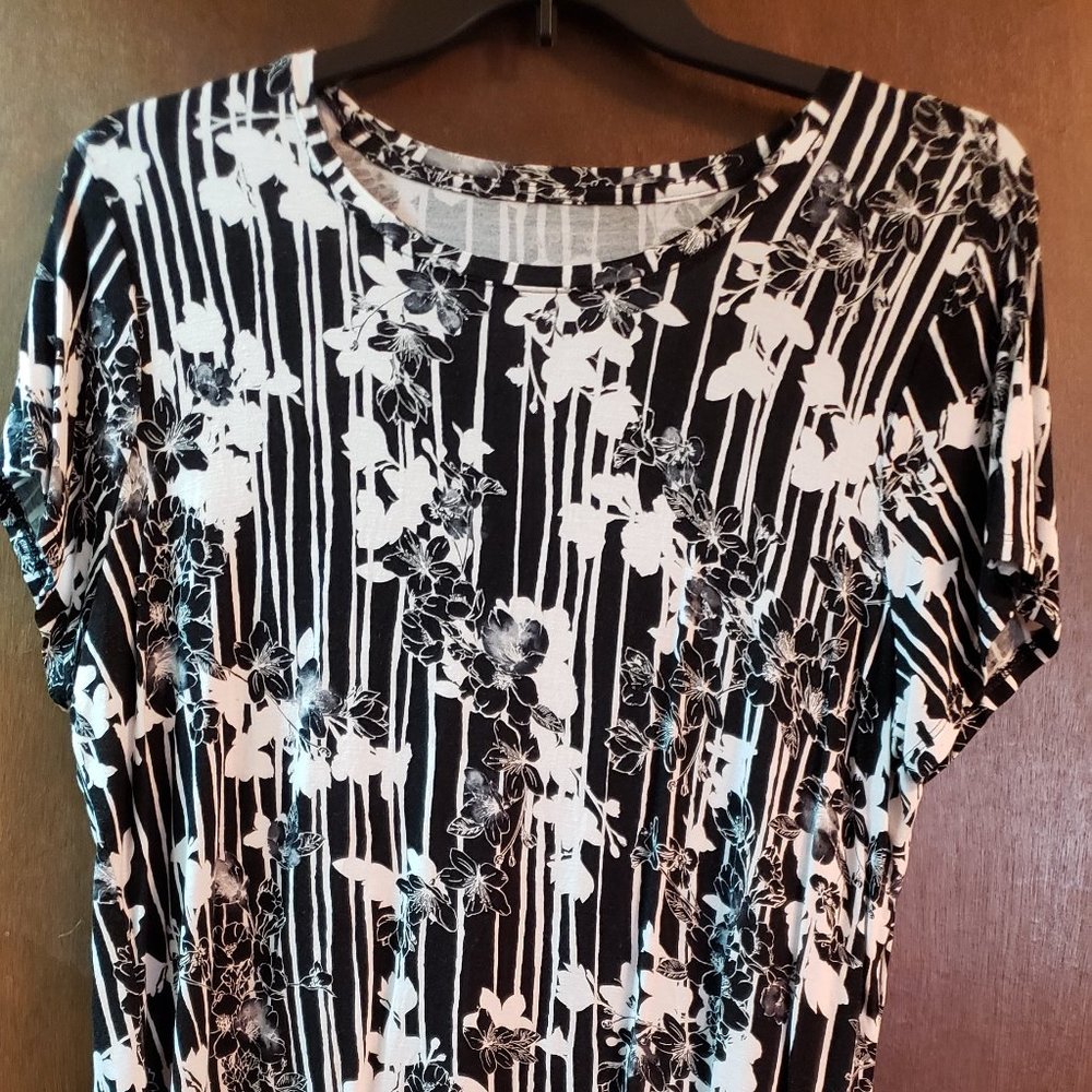 Women's Apt. 9® Essential Crewneck Tee